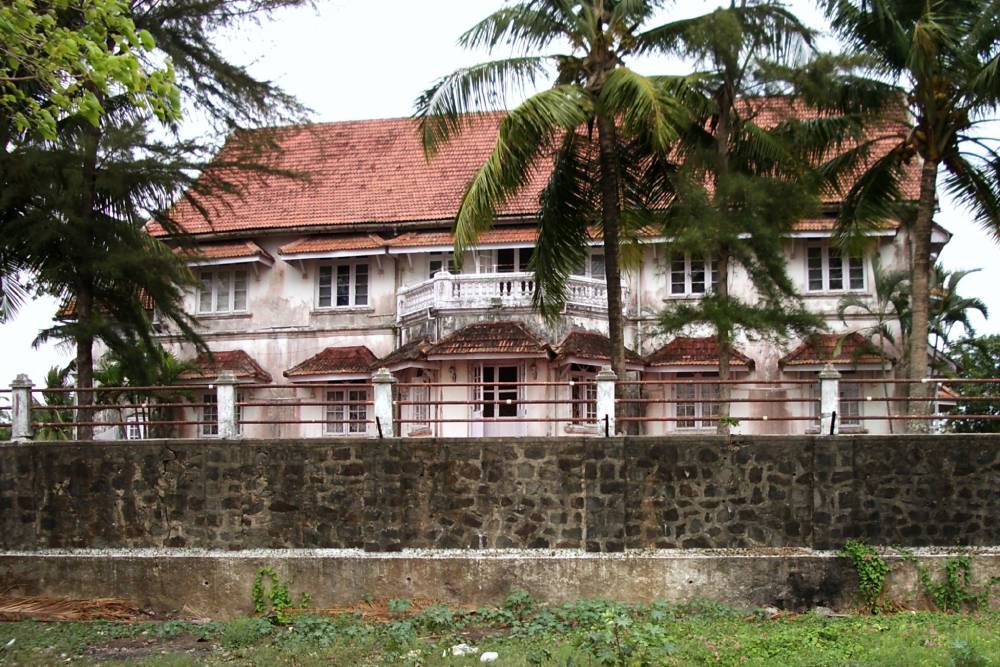 Thakur House kochi